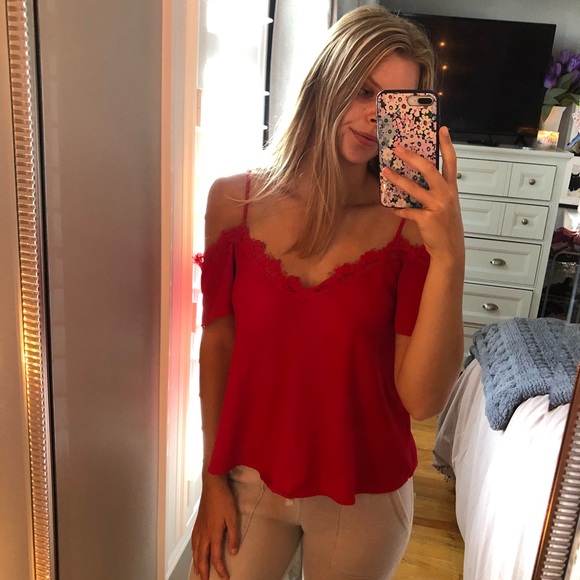 Urban outfitters Red Off the Shoulder Tank - Picture 2 of 8